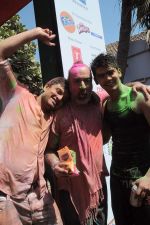 at Zoom Holi celebrations in Mumbai on 8th March 2012 (162).JPG