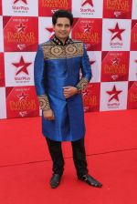Karan Mehra at star parivar award on 9th March 2012 (146).JPG