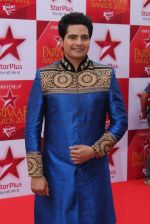 Karan Mehra at star parivar award on 9th March 2012 (147).JPG