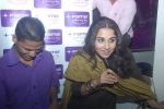 vidya balan promotes Kahani in Fame, Mumbai on 9thMarch 2012 (30).JPG
