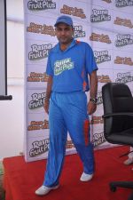 Virender Sehwag launches rasna in Mumbai on 10th March 2012 (82).JPG