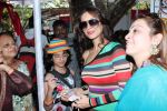 Malaika Arora Khan at charity event in Tote, Mumbai on 12th March 2012 (40).jpg