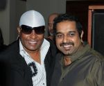 Shankar Mahadevan at Shankar Ehsaan Loy Live in Concert on 13th March 2012 (7).JPG