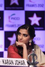 Sonam Kapoor at the Inaugural session of FICCI 2012 in Mumbai on 13th March 2012 (11).JPG