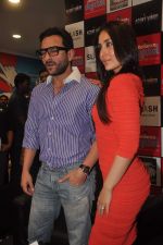 Saif Ali Khan and Kareena Kapoor promote Agent vinod in Kurla, Mumbai on 20th March 2012 (32).JPG