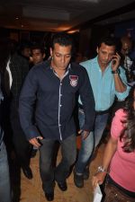 Salman Khan at IBN 7 Super Idols in Taj Land_s End on 20th March 2012 (103).JPG