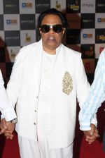 at Mirchi Music Awards 2012 in Mumbai on 21st March 2012 (261).JPG