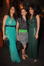 Chitrangada Singh, Krishika Lulla, Manyata Dutt at Agent Vinod Screening in INOX, Mumbai on 22nd March 2012 (1).JPG