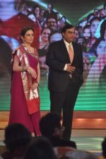 Nita Ambani, Mukesh Ambani at CNN IBN Heroes Awards in Grand Hyatt, Mumbai on 24th March 2012 (61).JPG