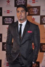Prateik Babbar at Big Star Young Entertainer Awards in Mumbai on 25th March 2012 (53).JPG