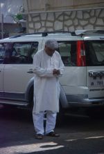 Javed Akhtar at Mona Kapoor funeral in Mumbai on 26th March 2012 (33).JPG
