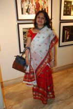 Ananya Banerjee at photographer Shantanu Das exhibition in Tao Art Gallery on 28th March 2012 (46).JPG