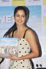 Katrina Kaif at Raajneeti book launch on 29th March 2012 (17).jpg