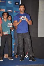 John Abraham at Vicky Donor music launch in Inorbit, Malad on 30th March 2012 (41).JPG