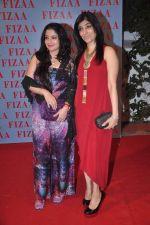 at Zarine Khan_s Fizaa store launch in Mumbai on 30th March 2012 (101).JPG