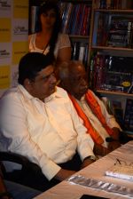 Ritesh Deshmukh and Genelia D Souza unveil Shakti Salgaonkar book in Crossword, Juhu, Mumbai on 1st April 2012 (10).JPG