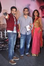 Emraan Hashmi, Kunal Deshmukh, Esha Gupta at Jannat 2 music launch on 3rd April 2012 (59).JPG