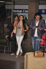 Jacqueline Fernandez, Sajid Khan with Housefull 2 Stars snapped at Airport in Mumbai on 4th April 2012 (17).JPG