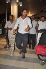 John Abraham with Housefull 2 Stars snapped at Airport in Mumbai on 4th April 2012 (80).JPG