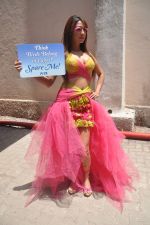 Pooja Misra turns a bird for PETA promotions in Mehboob on 5th April 2012 (64).JPG