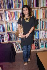 at the launch of book Women and the Weight Loss by Rujuta Diwekar on 9th April 2012 (36).JPG