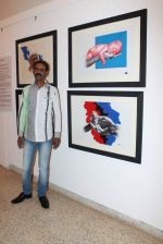 at Vishwa Sahni art exhibition in Jehangir Art Gallery, Mumbai on 11th April 2012 (16).JPG