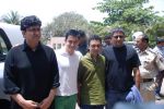 Aamir Khan at Satyamev Jayate press meet in Mumbai on 13th April 2012 (20).JPG