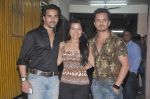 Pulkit Samrat, Amita Pathak, Raghav Sachar at Bitto Boss spl screening at Ketnav, Mumbai on 13th April 2012 (42).jpg