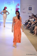 Model walk the ramp for Arjun and Anjalee Kapoor show at ABIL Pune Fashion Weekon 13th April 2012 (35).JPG