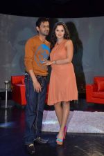 Sania Mirza, Shoaib Malik at  NDTV_s Raveena chat show inMumbai on 14th April 2012 (111).JPG
