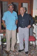 manohar parikar with nana chudasma at Shaina NC party for the new CM of GOA on 17th April 2012.JPG