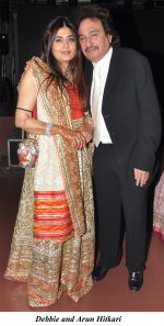 Debbie and Arun Hitkari at the Engagement ceremony of Arjun Hitkari with Gayatri on 19th April 2012.jpg