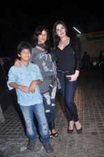 Zarine Khan at Vicky Donor special screening hosted by John in PVR, Juhu, Mumbai on 19th April 2012 (23).JPG