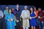 Javed Akhtar, Kunal Ganjawala at the Music Launch of film Yeh Khula Aasmaan in Ramada on 24th April 2012 (170).JPG