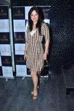 arzoo gowitrikar at Gehna Jewellers celebrates 26years of excellence in Mumbai on 26th April 2012.JPG