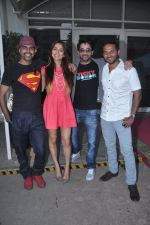 Anusha Dandekar, Ayushmann Khurrana, Nikhil Chinapa unveils MTV The One in Mumbai on 27th April 2012 (45).JPG