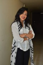 Rituparna Sengupta at Teen Kaniya song recording in Kailasha recording studio on 27th April 2012 (10).JPG