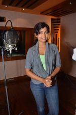 Shreya Ghoshal at Teen Kanya song recording in Kailasha recording studio on 27th April 2012 (26).JPG