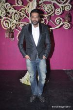 rocky s at Mozez Singh collection launch in Good Earth on 28th April 2012 (2).JPG
