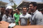 Aftab Shivdasani, Salman Khan at Junnon match organised by Roataract Club of HR College on 1st May 2012 (68).JPG
