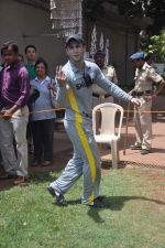 Prateik Babbar at Junnon match organised by Roataract Club of HR College on 1st May 2012 (57).JPG