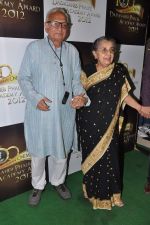 at 143rd Dadasaheb Phalke Academy Awards 2012 on 3rd May 2012 (24).JPG