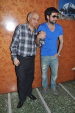 Emraan Hashmi, Mukesh Bhatt promote Jannat 2 in Gaiety, Mumbai on 4th May 2012 (113).JPG
