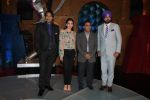 Karisma Kapoor, Sunil Gavaskar, Navjot Singh Sidhu, Sameer Kochhar on the sets of Sony Max Extra Innings in R K Studios on 6th May 2012JPG (78).JPG