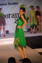 at Goradia fashion show in Mumbai on 4th May 2012JPG (236).JPG