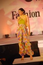 at Goradia fashion show in Mumbai on 4th May 2012JPG (358).JPG