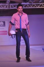 at Anita Dongre Cotton Council fashion show in Mumbai on 8th May 2012 (253).JPG