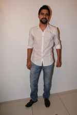 Kavi Shastri at the Inaugural of Madmidaas Films Main Aur Mr. Riight in Evershine Mall, Malad on 10th May 2012.JPG
