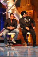 Sanjay Dutt, Navjot Singh Sidhu on the sets of Extra Innings in R K Studios on 12th May 2012 (24).JPG