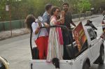 Sonakshi Sinha, Akshay Kumar, Prabhu Deva at Rowdy Rathore promotional rickshaw race on 12th May 2012 (64).JPG
